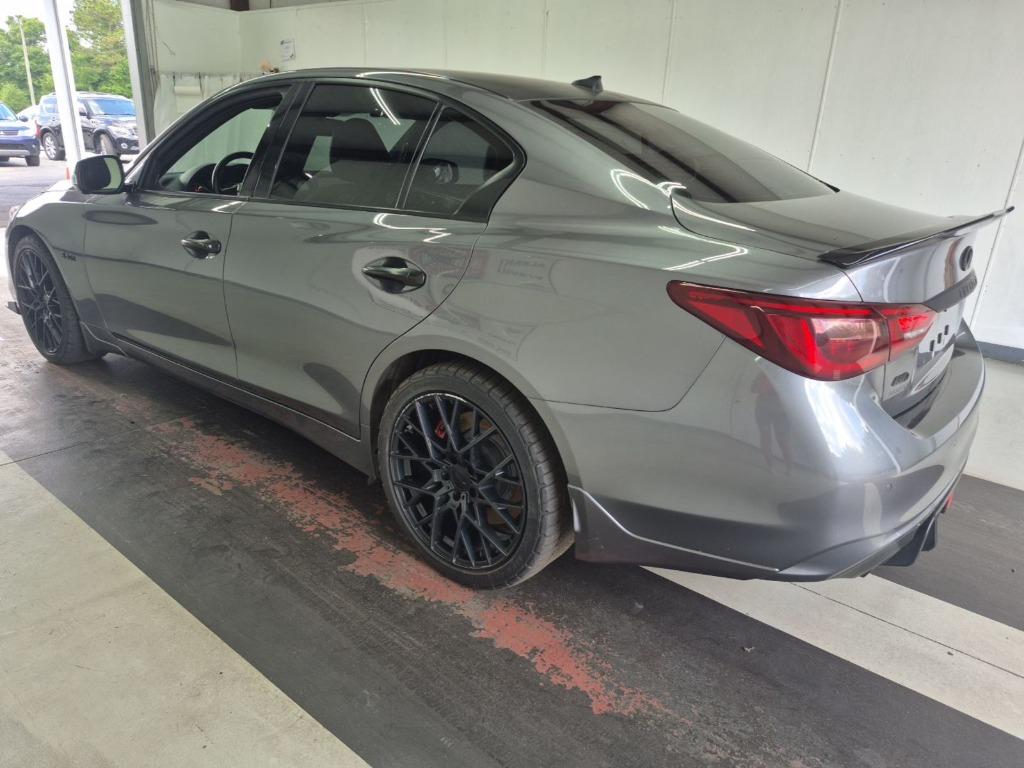 Infiniti Q50 photo 2