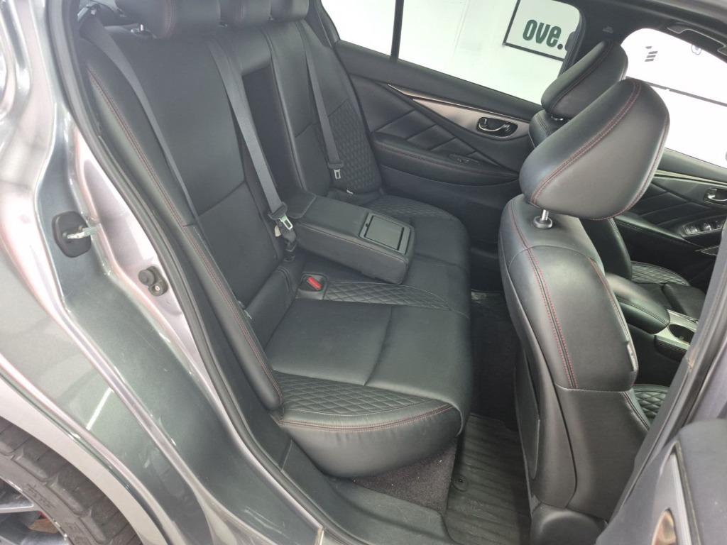 Infiniti Q50 photo 6